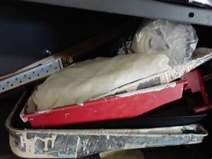 lot 3004 image: Paint Supplies. Paint trays, plastic and paint stirrers