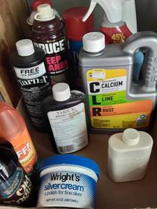 lot 3025 image: Lot of Cleaning Products