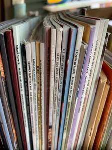 lot 3056 image: Assorted magazines