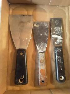 lot 3062 image: Scrappers Puddy Knives