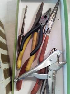 lot 3071 image: Needle Nose Pliers and 2 Vise Grips