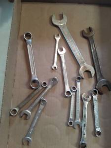 lot 3074 image: Assorted Wrenches