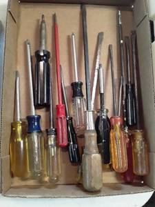 lot 3077 image: Another Lot of Assorted Screwdrivers