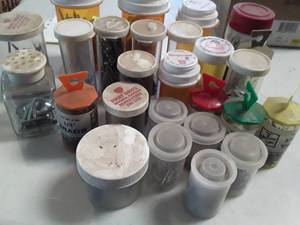 lot 3079 image: Assorted Nuts, Bolts, Screws and Other Miscellaneous Items