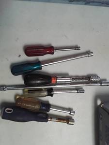 lot 3083 image: Assorted Nut Drivers
