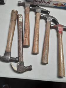 lot 3086 image: Assorted Hammers