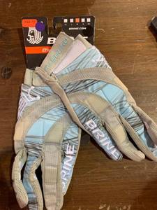 lot 55734 image: Brine Womens Dynasty Lacrosse Gloves. Size M. Retail $24.99