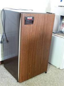 lot 24006 image: Welbilt Larger Mini-Fridge