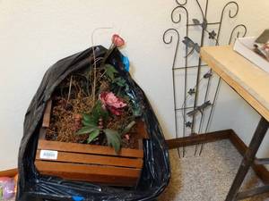 lot 24069 image: Faux Plants and Trellis