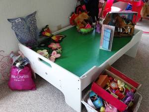 lot 24175 image: Kids Play Table with Storage Drawer