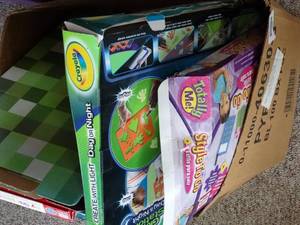 lot 24205 image: Kids Scrapbook  Interactive Bugs  Fun