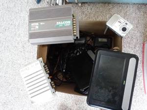 lot 24212 image: Vehicle TVs  Audio Amps  Kodak Digital Camera