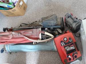 lot 24213 image: 2 Portable Vehicle Jumpers  Battery Charger and Golf Clubs