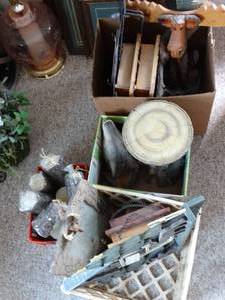 lot 24167 image: Northern Moose and Wolf Decor  Log Candles