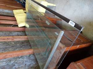 lot 39946 image: Glass Shelving Lot (dimensions listed in description)
