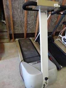 lot 39914 image: Lifestyler 2808 Treadmill Machine