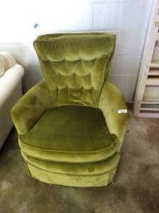lot 39942 image: Green Velvet Vintage Chair