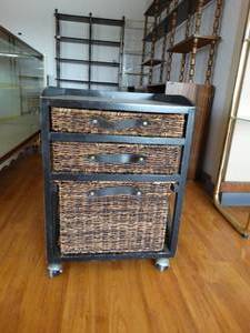 lot 39959 image: Rolling Storage Basket Shelf  20 x 18 x 25