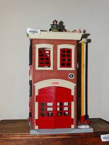 lot 24080 image: Firehouse Toy with figures