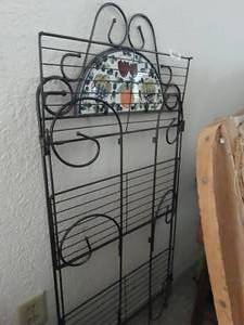 lot 24148 image: Folding Metal Planter Rack