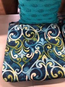 lot 1144 image: Chair Cushion Seat Pad Polyester Reversible W Ties Patio Outdoor Garden Dining