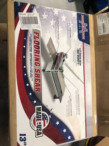 lot 1147 image: Marshalltown 13 Flooring Shear Cutter Fs213-l Vinyl, Laminate & Wood Sealed Box