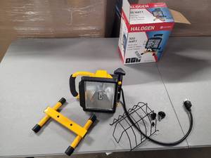 lot 1196 image: Utilitech 500 Watt Halogen Stand Work Light Model MPL1025-C5000K9030 Open Box