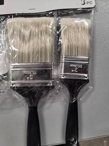 lot 1214 image: project Source paint brushes