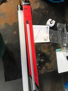 lot 1232 image: utilitech LED 4ft shop light