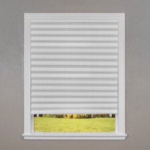 lot 30729 image: Original Light Filtering Pleated Paper Shade, 6 Pack