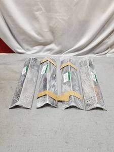 lot 47209 image: LOT OF 4 COVERS FOR A GRILL