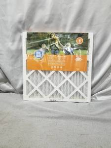 lot 47244 image: LOT OF 12 TRUE BLUE AIR FILTERS 18X18X1 MODEL 518181