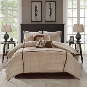 lot 325 image: Madison Park Dune 7-Pc. Faux-Suede Queen Comforter Set Bedding - Retail $95.98