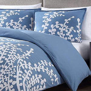 lot 326 image: City Scene Branches 3 Piece Comforter Set Bedding - Retail $129.99