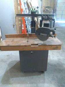 lot 121 image: Radial Arm Saw