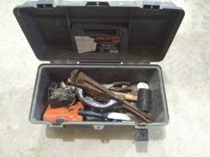 lot 139 image: Toolbox and Contents