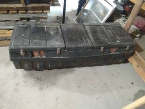 lot 141 image: Truck Bed Tool Box