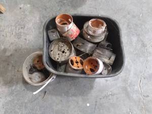 lot 144 image: Large Assortment of Hole Saws