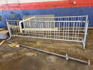 lot 22383 image: 10ft Bike Rack