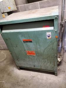 lot 22406 image: Hevi-Duty Transformer