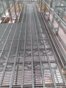 lot 22410 image: Metal Racking