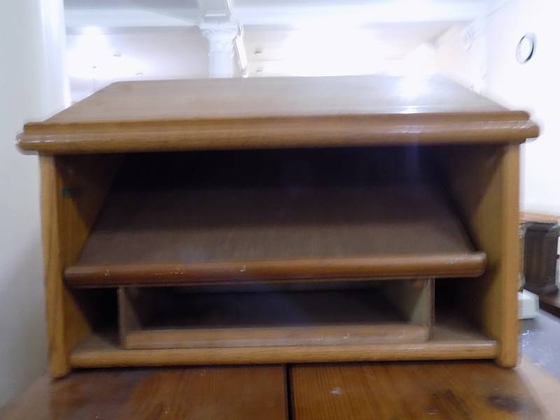 lot 5021 image: Portable Podium