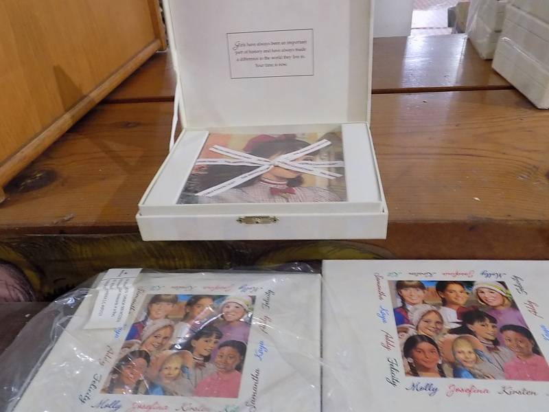 lot 5022 image: Hallmark American Girl NotecardJewelry Box Set NEW #1