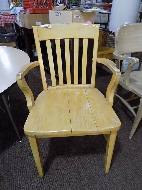 lot 5090 image: Painted Armed Chair