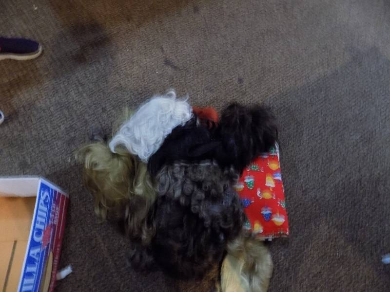 lot 5253 image: Theater Props