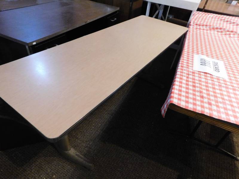 lot 5321 image: Large Worktable