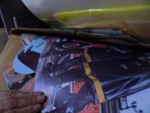 lot 5284 image: Tote of Giant Coloring Books & Classroom Decorations