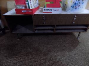 lot 5279 image: Low Credenza