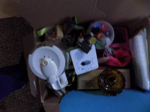 lot 5292 image: Misc Household Items