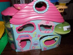 lot 5267 image: Pet World Toy